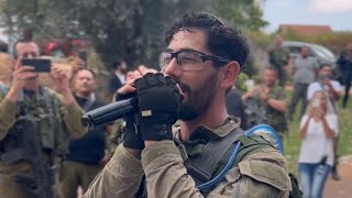 Download lagu Shlomo Lipman - Emotional Im Eshkachech  שלמה ליפמן אם אשכחך במילואים mp3