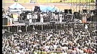 CARLOS SANTANA SHE&#39;S NOT THERE