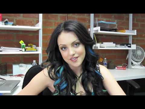 LIZ GILLIES Spills The Worst Thing That's Ever Happened To Her!