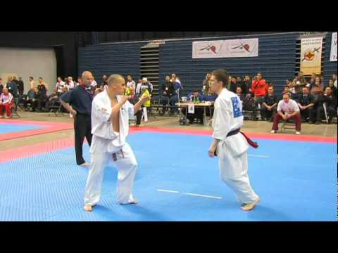 Csaba Gál vs. Eimontas Jonas - European (Shin)Kyokushin Karate Championship Vilnius 2011