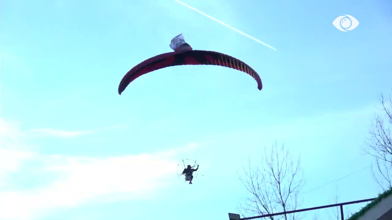 Surprizë nga ajri për Selin dhe Gimbo