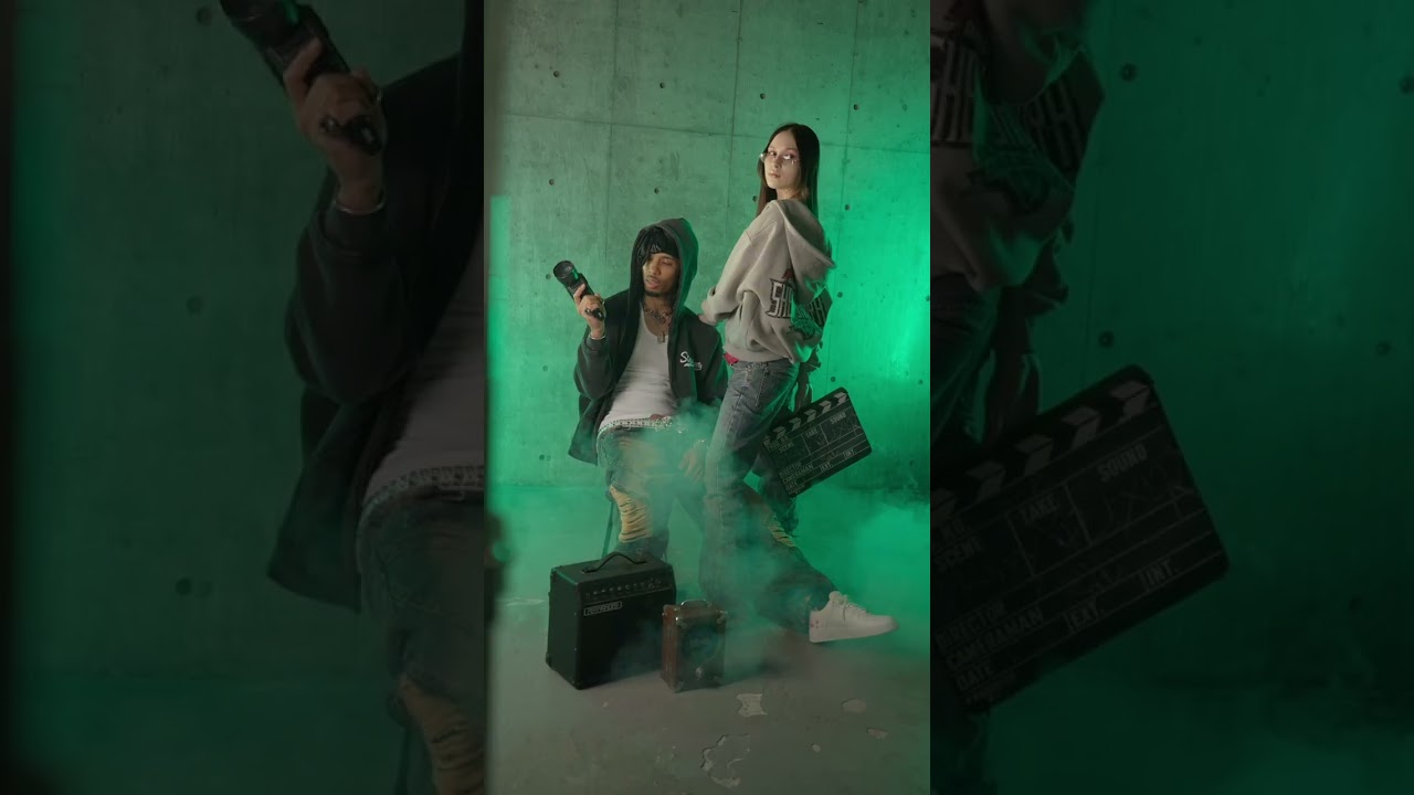 skew Shibuya 1st Anniversary × Stadium Logo Zip Hoodie