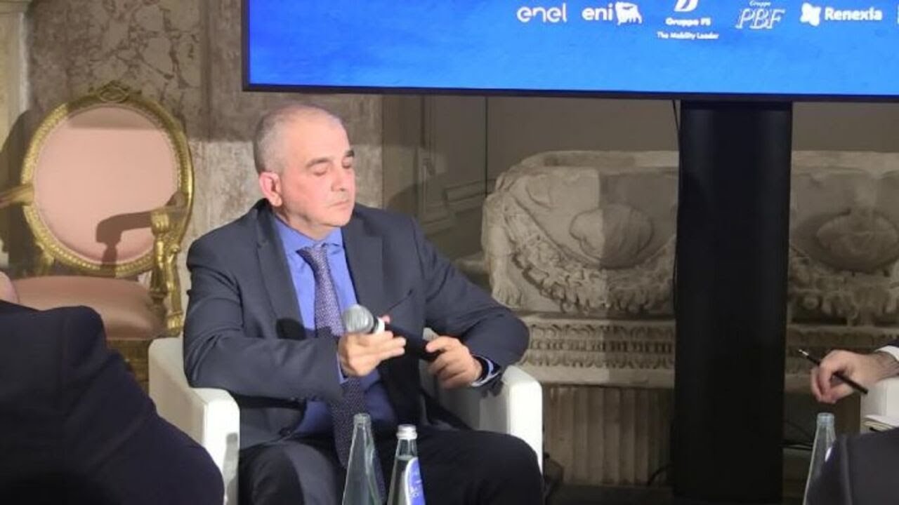 Fazzolari: Legge elettorale? "Proporzionale con premio maggioranza per adattarsi al premierato"