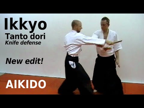 Aikido technique IKKYO in TANTO DORI, against different knife attacks, by Stefan Stenudd in 2003