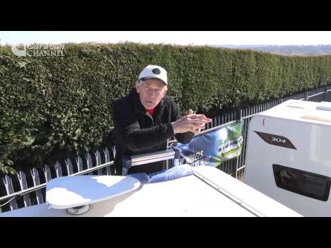 CC S04E45 EDITORIAL - Pageant Burgandy Review