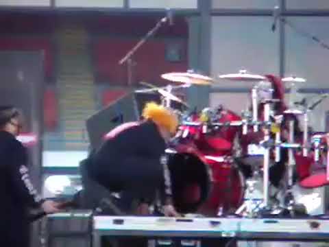 Slipknot - 2000.07.27 - Des Moines, IA [Rare short clip]