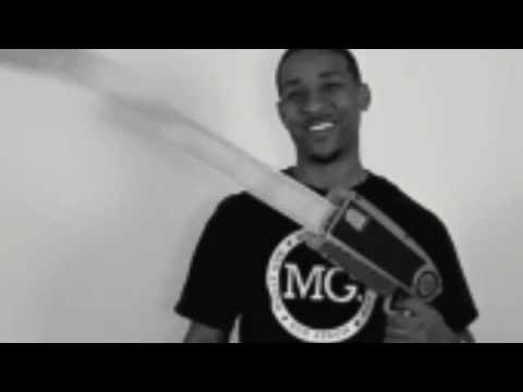 DELLAFUENTE + ESTUKERO + JAVIELITO // MAMBO