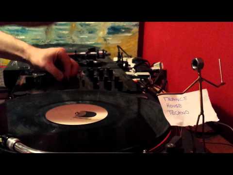 3 Dubbs in a Sleeve VS ONEPHATDEEVA in and out of my life