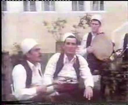 Qamili i Vogël & Mazllum Mezini - Sillet moti për së mari