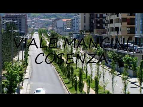 How to say VIALE MANCINI COSENZA in English?