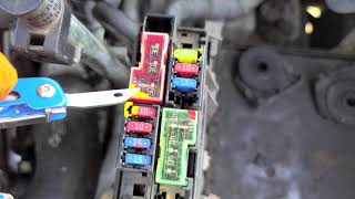 2004 Nissan Maxima Headlight Fuses & Relays, Fog Light Fuse & Relay