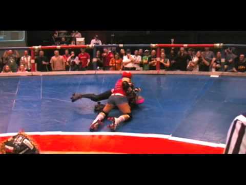 ROLLERGASM v. CATALAC derby fight