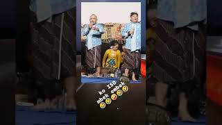 Download lagu Lagu Sri Minggat Versi Bahasa Inggris mp3