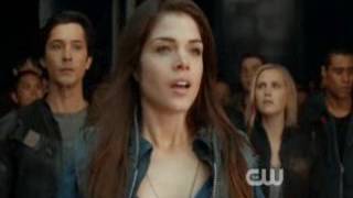 The 100- Earth's First Steps (S1E1 