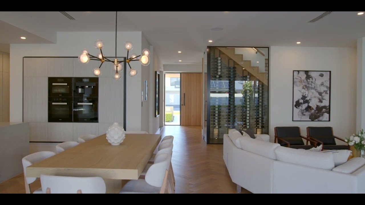 Display Home: LIGHTSVIEW