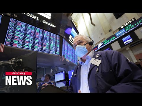 U.S. stocks rally ahead of Christmas with S&P 500...