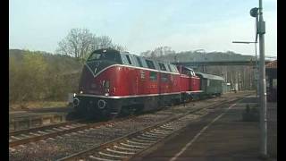 preview picture of video 'V200 033 & 211 019 at Vienenburg'