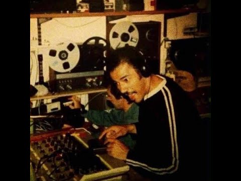 How Oasis Recorded Supersonic (The Untold Studio Story)