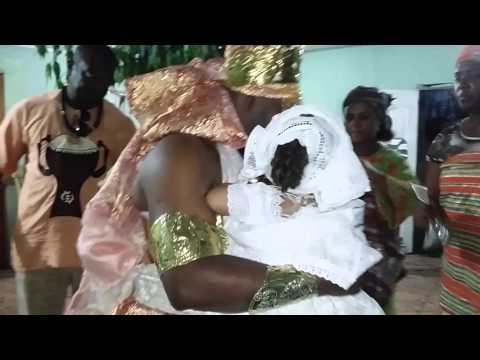 Saída de Ejoye na casa de Humberto de Xango