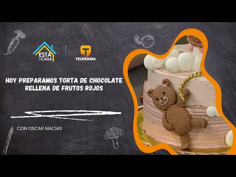 Hoy preparamos torta de chocolate rellena de frutos rojos