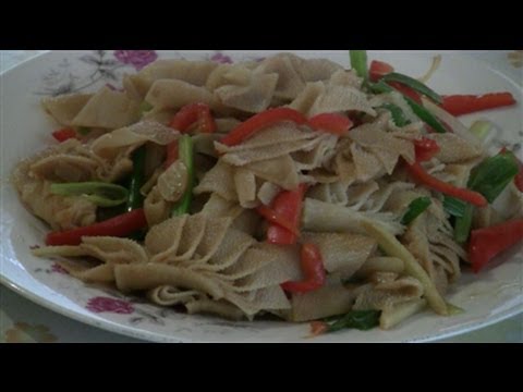 Chinese Beef Tripe (Can You Stomach It?) - YouTube