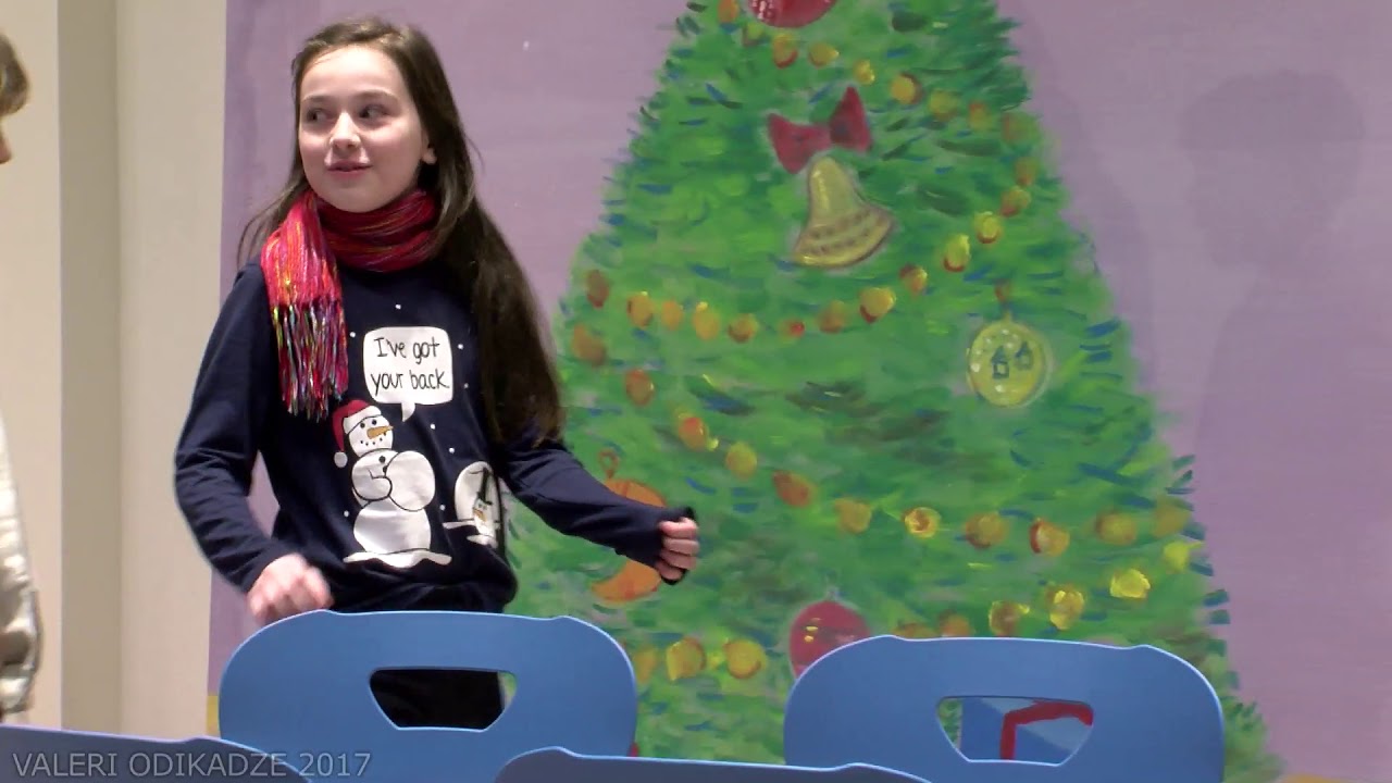 Aufführung der Theater-AG: Die faulen Weihnachtsmänner im Dezember 2017