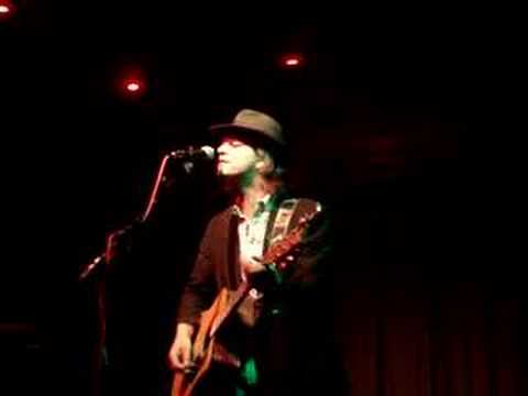 Don't Walk Away-The Bedroom Orchestra