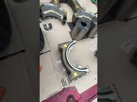 Cummins ISX install piston ring and rod bearings
