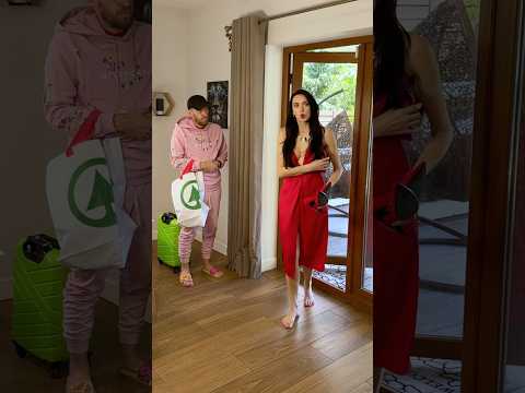 Expert of disguise - Funny family #funny #comedy #family #couple