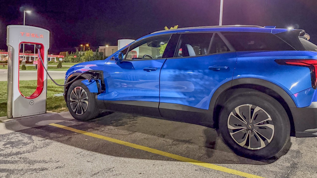 I Drive A 2024 Chevrolet Blazer EV For 5 Days - Full Tour ...