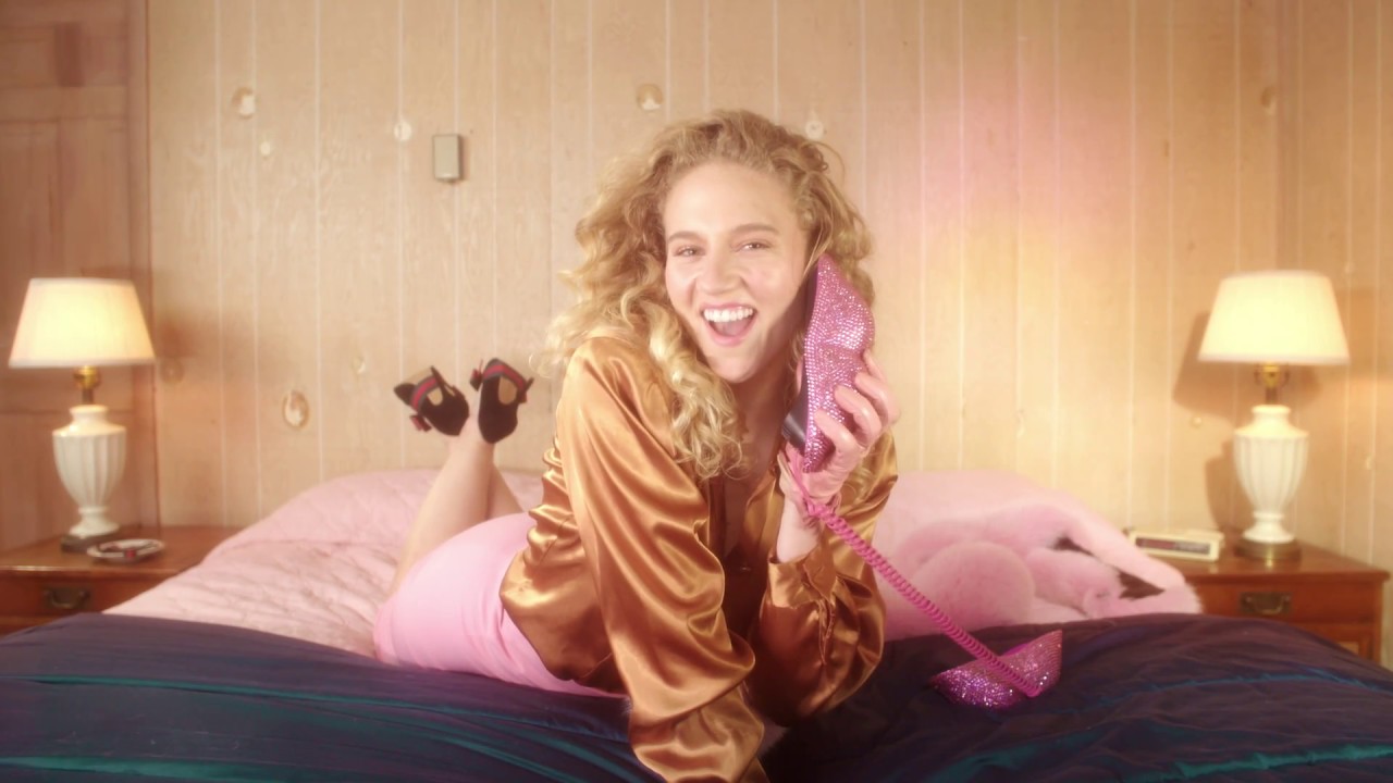 Kat Cunning - Stay on the Line [Official Video]