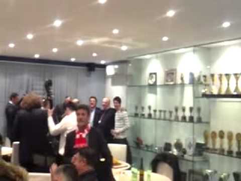 MONDO upao na žurku Zdravka Mamića