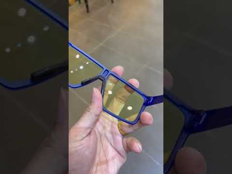 Oakley Helux | Matte Crystal Blue / Prizm Gaming OO9285-0361