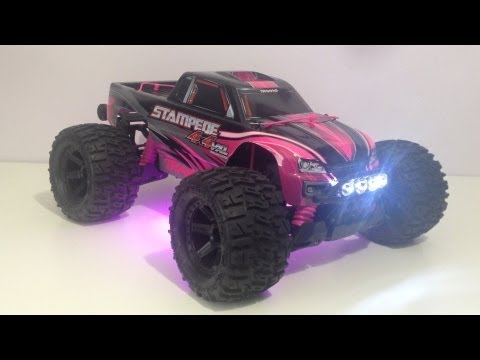 TRAXXAS STAMPINKY 4X4 CUSTOMIZED