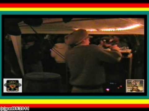 JAHMBASSADOR (b) - set di dub free inna di rootsmix \ zion dub 3\3 @ kortrijk 9-7-2011