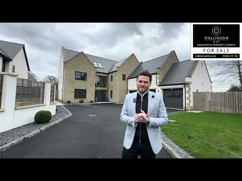 Manygates Garden, Sandal, Wakefield, WF2