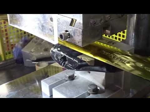 ANEPE, a empresa familiar de cabides de plástico