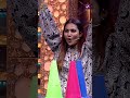 மின்னல் வேகத்துல இருக்காங்களே Myna அக்�