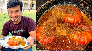 Download lagu Eating Lunch(Rice & Big Lobster Curry) With Friends at SM Hall DU mp3