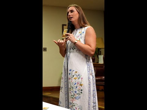 Civility expert helps heal town split by Buc-ee’s