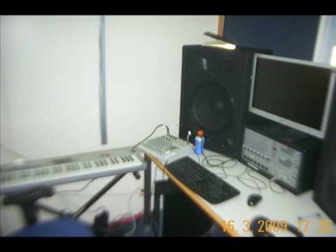 Loyal - taalwonderige rapper (check HQ)