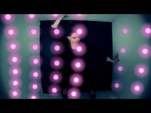 3SOMS - Poletna noč (Official music video)