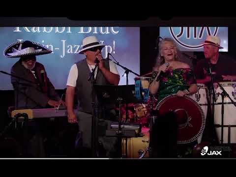 Volver Volver with #Rabbiblue Newport Beach Campus Jax #monibee #gangsterandthemariachi #richg 