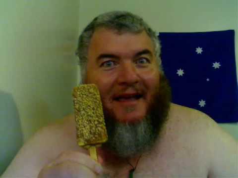 Golden Gaytime! How To Eat it!