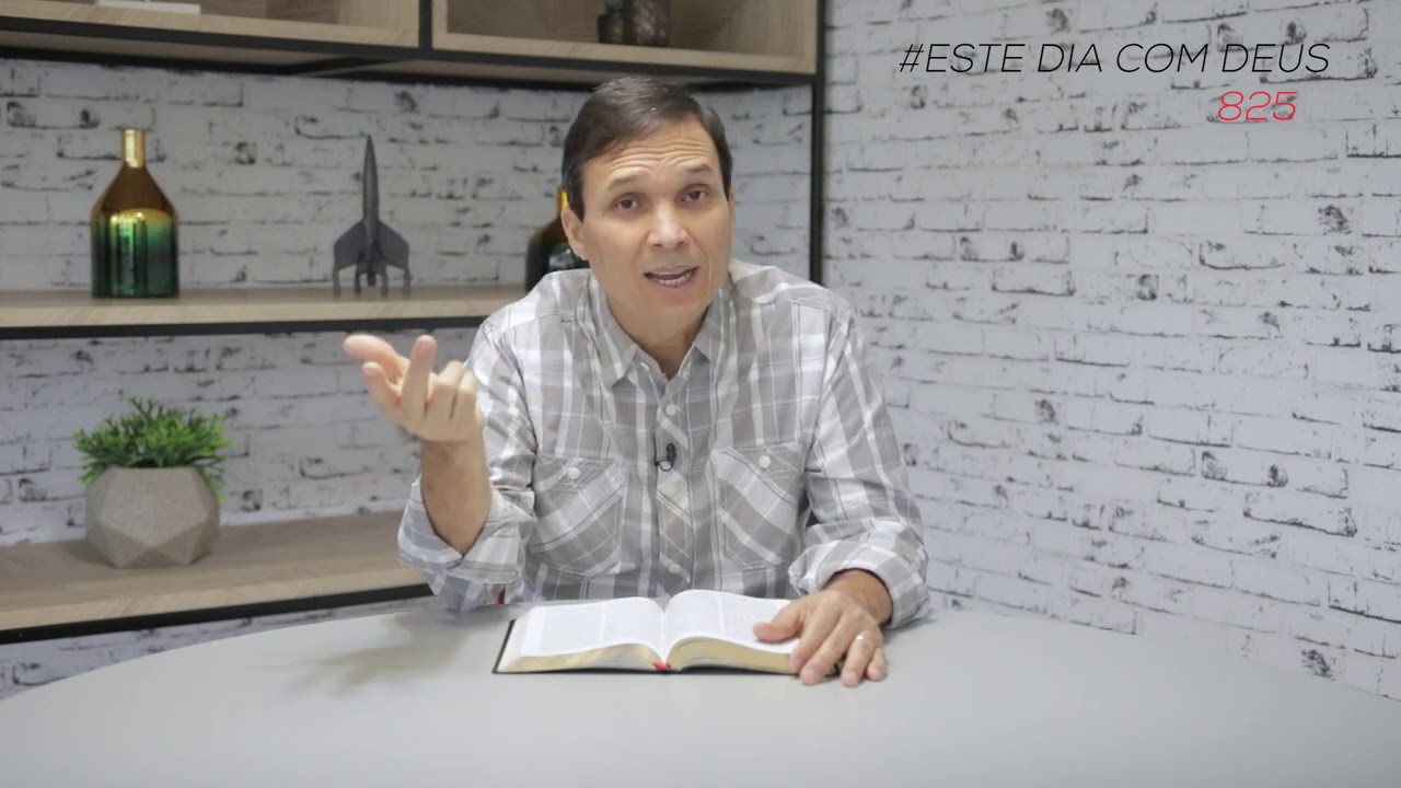 #825 Maldito o que fizer a obra relaxadamente   | Este Dia Com Deus - Pr. Arilton Oliveira