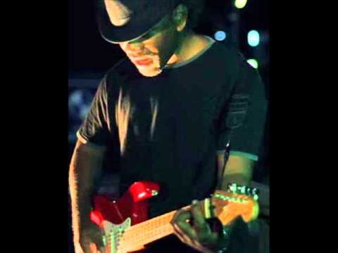 Dakei - Kneel & Pray