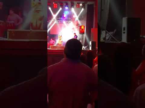 Fede Russo Y Amanda-Señor amante(en vivo)-
