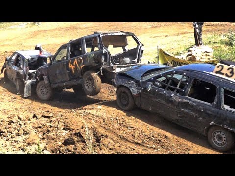 Fakar demolition race 2019 destruction derby - Slowmotion special