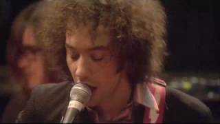 Albert Hammond Jr. - Holiday &amp; Hard to Live in the City