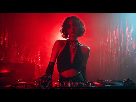 Red Velvet – Dark Club DJ Loop in Neon Heat | Tender Techno 07